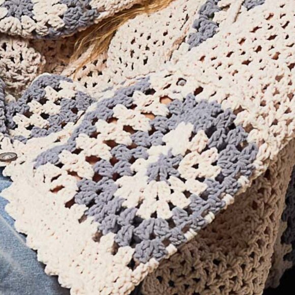 POL Cozy Slouchy Thick Lush Oversized Lavender Crochet Button Up Hoodie Sweater - Picture 3 of 11